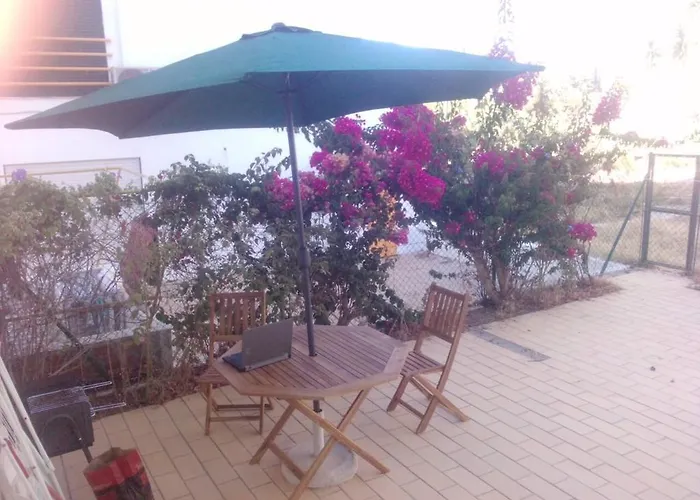 2 Bedroom Falésia *