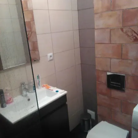 2 Bedroom Falesia 公寓 *